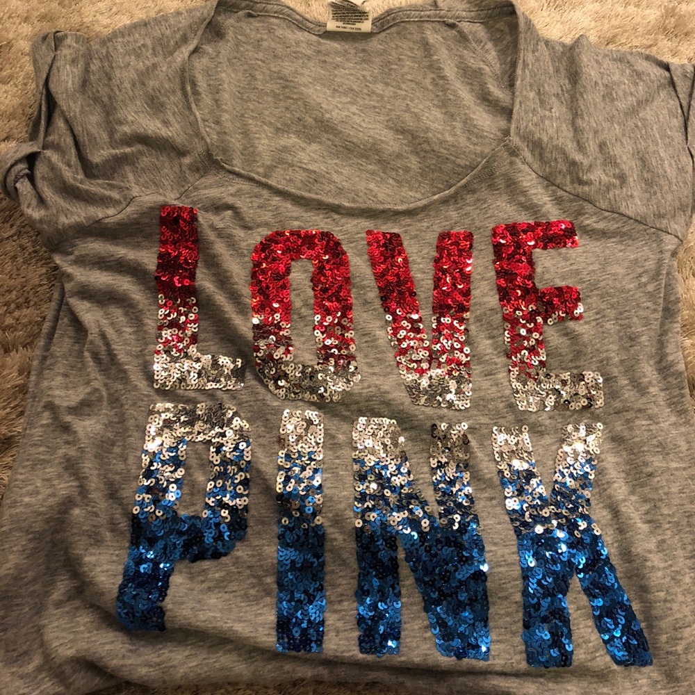 Victoria’s Secret PINK tee